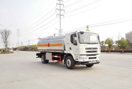 楚飞牌CLQ5180GYY5LZA型铝合金运油车