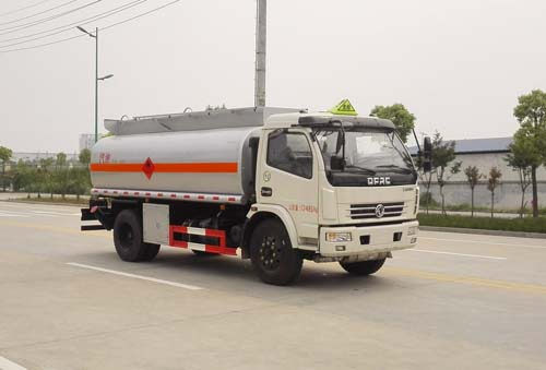楚飞牌CLQ5120GJY5型加油车