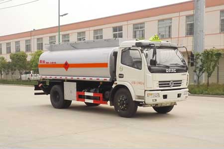 楚飞牌CLQ5122GYY5型运油车