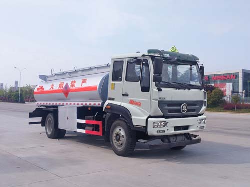 楚飞牌CLQ5160GYY5ZZ型运油车