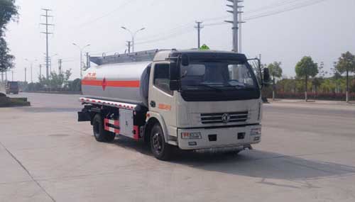 楚飞牌CLQ5110GJY5型加油车